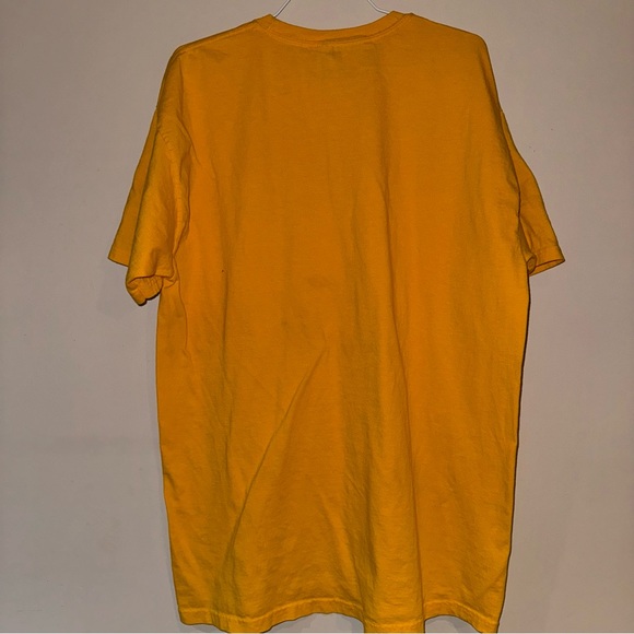 Travis Kelce Taylor Swift Kansas City Chiefs ‘go Taylor’s boyfriend’ NFL shirt - Picture 4 of 4